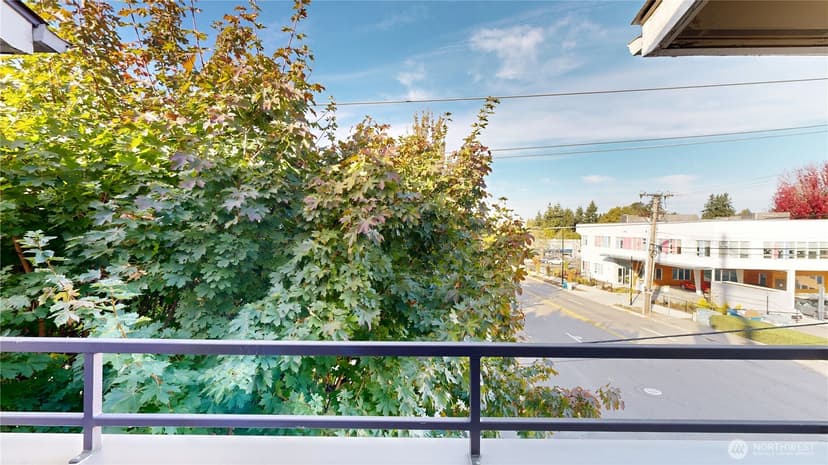 Property photo for 3233 NE 12th Street #301, Renton photo 10