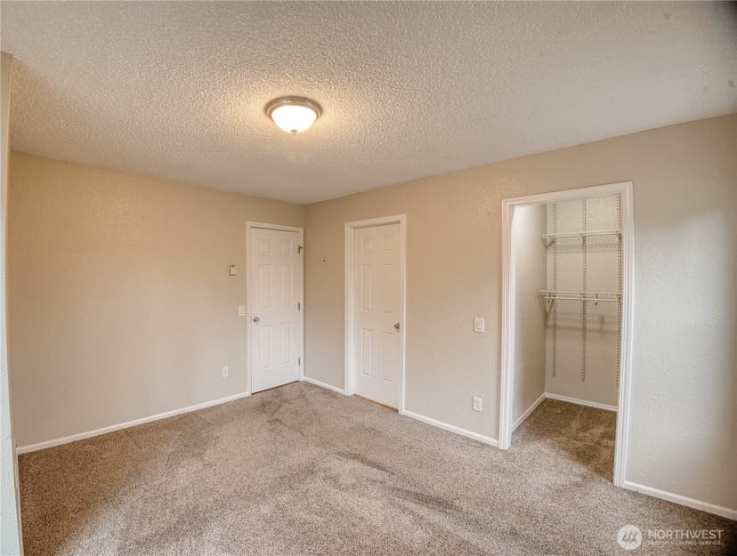 Property photo for 3233 NE 12th Street #301, Renton photo 11