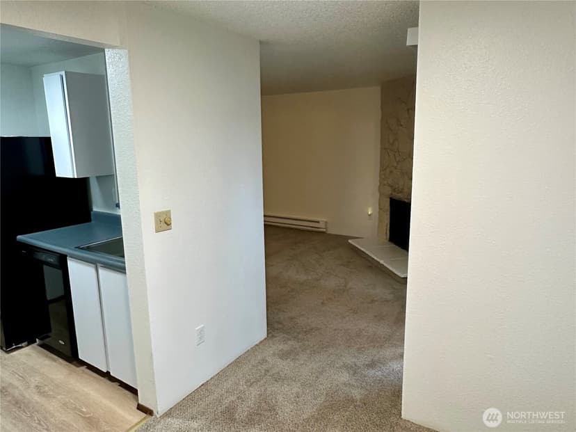 Property photo for 4705 176th Street SW #B2, Lynnwood photo 14
