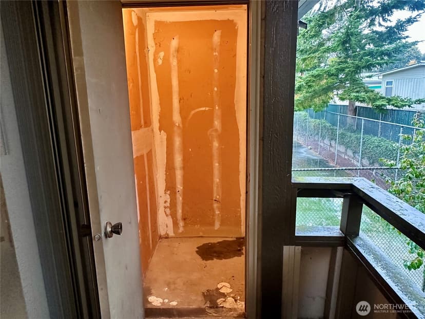 Property photo for 4705 176th Street SW #B2, Lynnwood photo 29