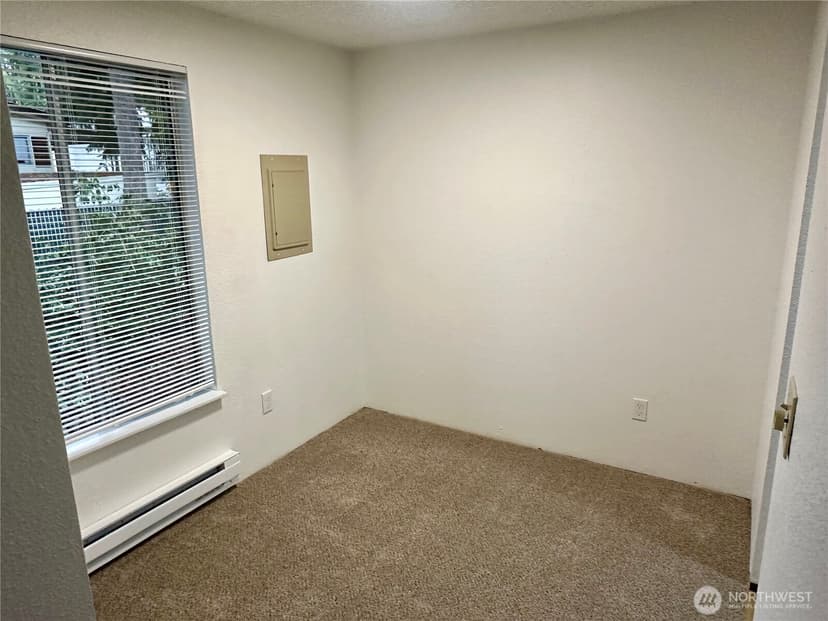 Property photo for 4705 176th Street SW #B2, Lynnwood photo 17