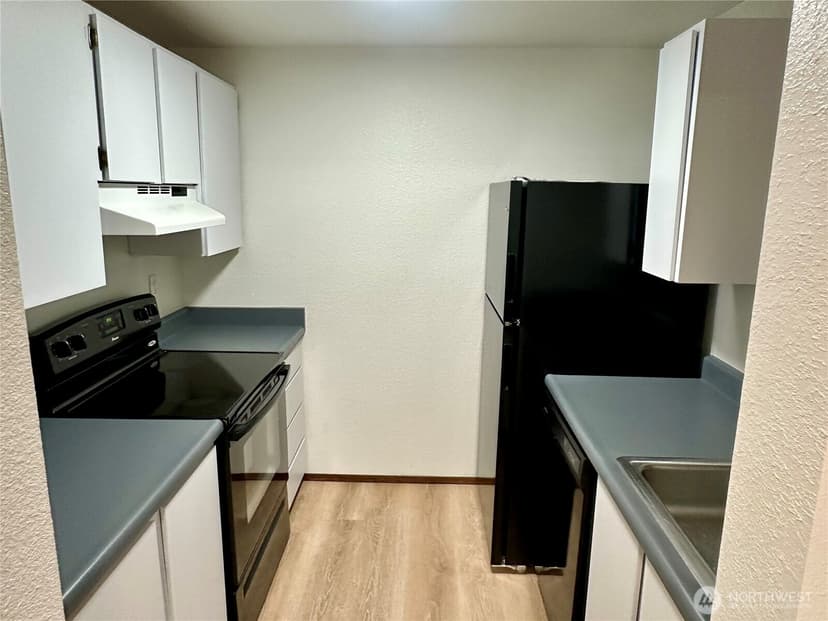 Property photo for 4705 176th Street SW #B2, Lynnwood photo 19