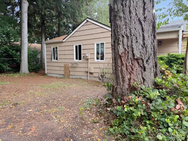 Property photo for 6305 Rest Place NE, Bremerton photo 5
