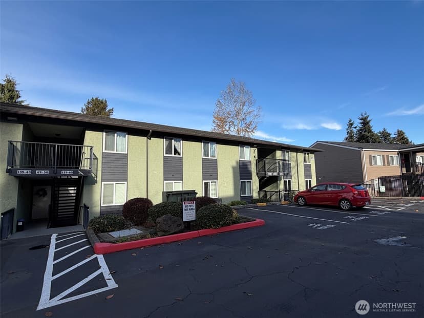 Property photo for 615 75th Street SE #C-52, Everett
