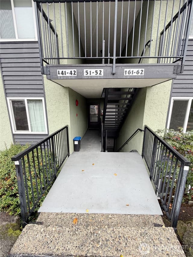 Property photo for 615 75th Street SE #C-52, Everett photo 2