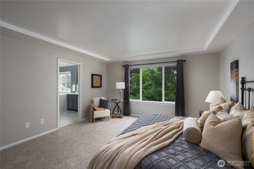 Property photo for 9702 S 230th Place, Kent photo 16