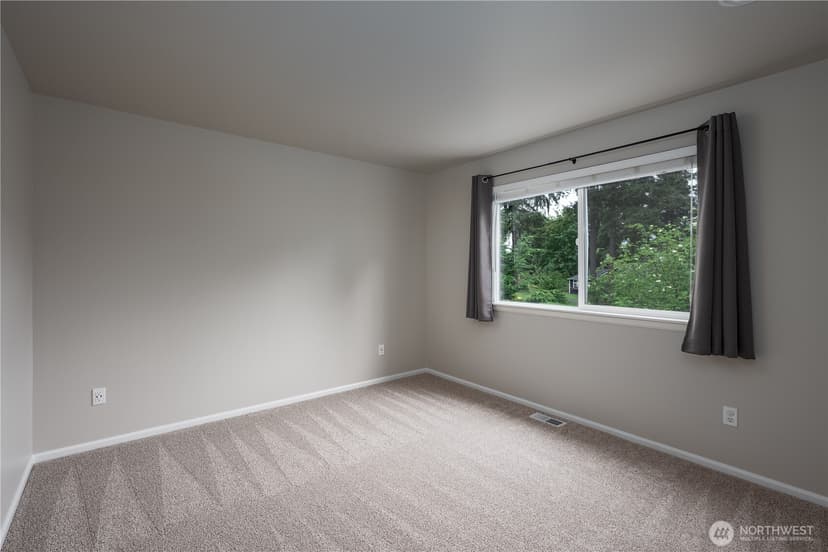 Property photo for 9702 S 230th Place, Kent photo 21