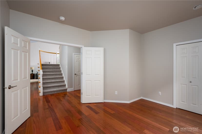 Property photo for 9702 S 230th Place, Kent photo 13