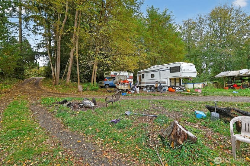 Property photo for 11941 Schold Road NW, Silverdale photo 28