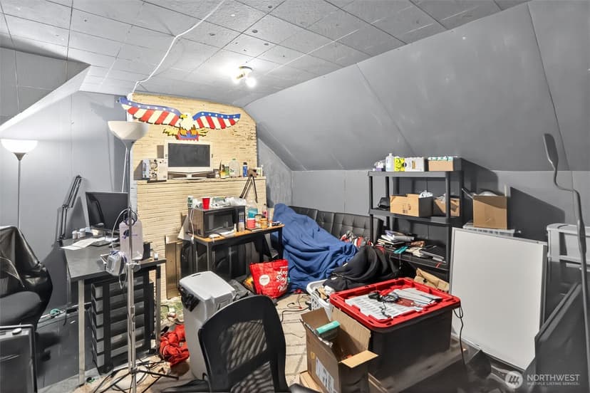 Property photo for 11941 Schold Road NW, Silverdale photo 15