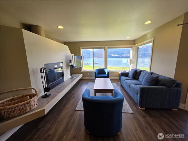 Property photo for 1 Lakeside 702-G, Manson photo 4
