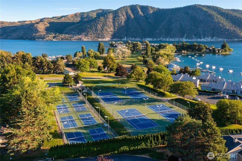 Property photo for 1 Lakeside 702-G, Manson photo 19