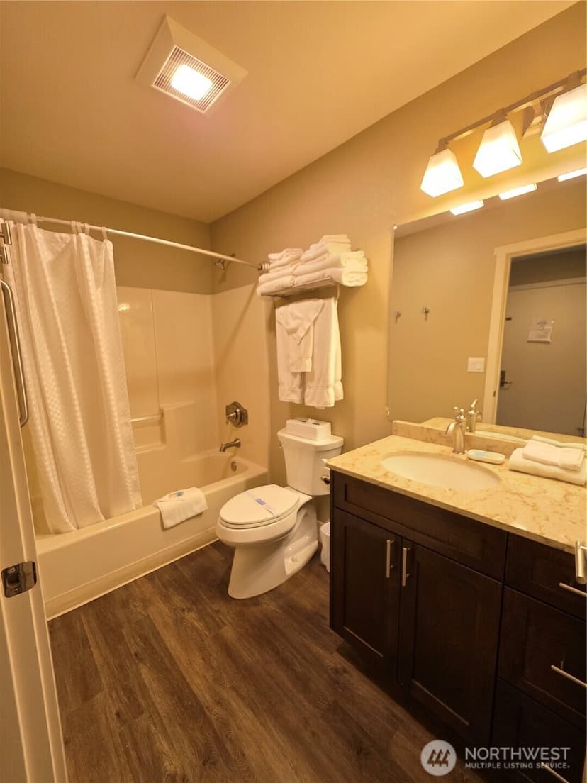 Property photo for 1 Lakeside 702-G, Manson photo 13
