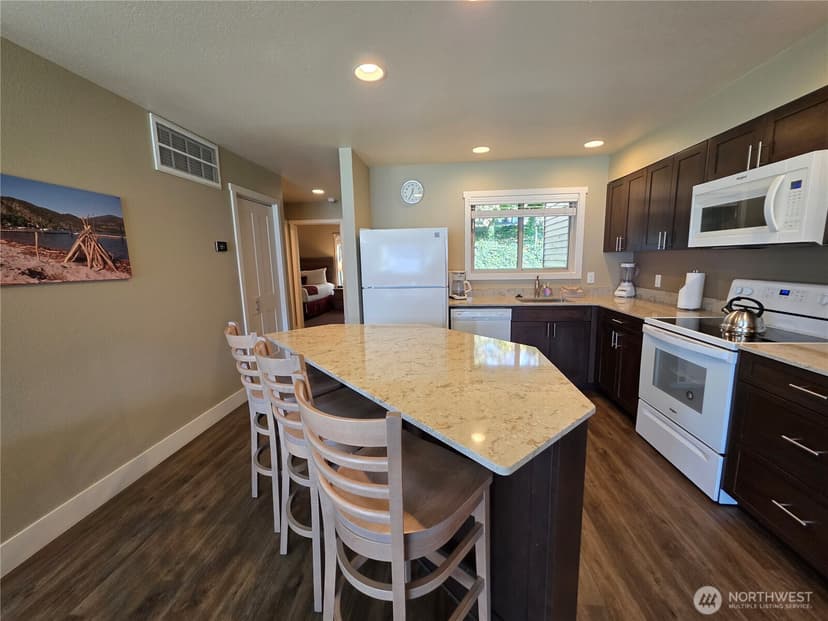 Property photo for 1 Lakeside 702-G, Manson photo 8