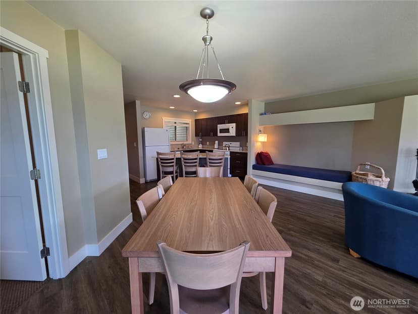Property photo for 1 Lakeside 702-G, Manson photo 9