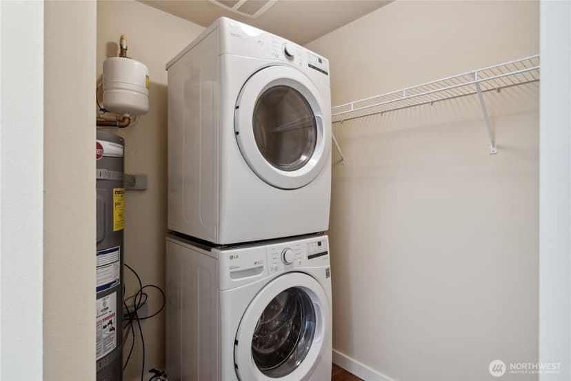 Property photo for 108 5th Avenue S #506, Seattle photo 16