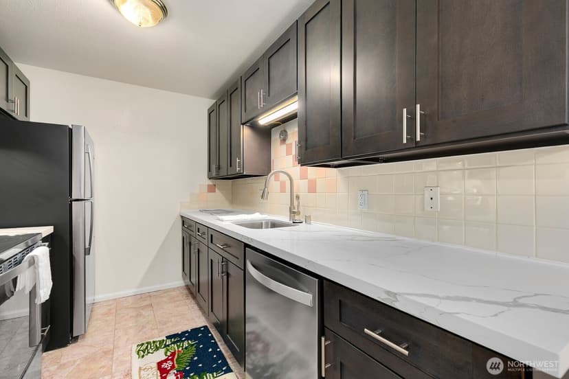 Property photo for 5722 122nd Place SE #235, Bellevue photo 10