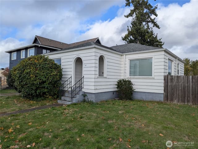 Property photo for 1611 4th Street, Marysville