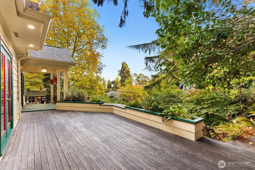 Property photo for 615 36th Avenue, Seattle photo 8