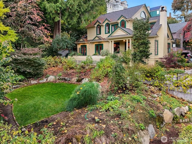Property photo for 615 36th Avenue, Seattle photo 5