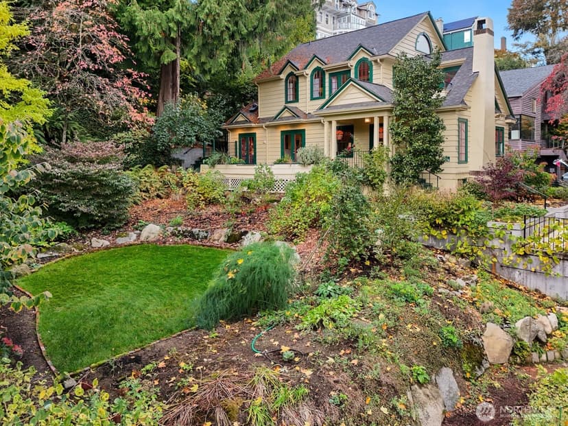 Property photo for 615 36th Avenue, Seattle photo 5