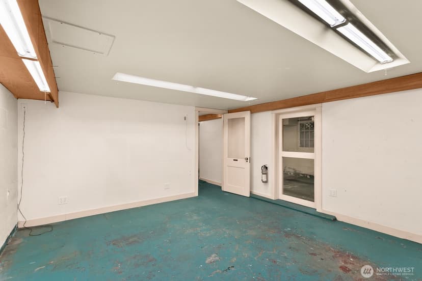 Property photo for 615 36th Avenue, Seattle photo 33