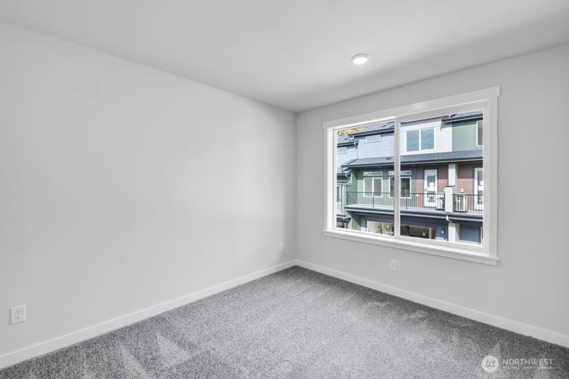Property photo for 13209 NE 127th Way #C, Kirkland photo 10