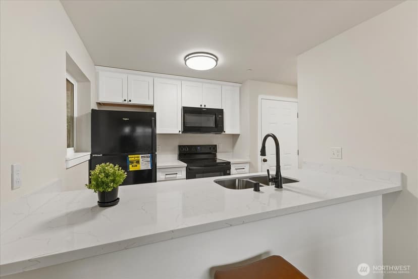 Property photo for 12600 57th Avenue S #B201, Seattle photo 9