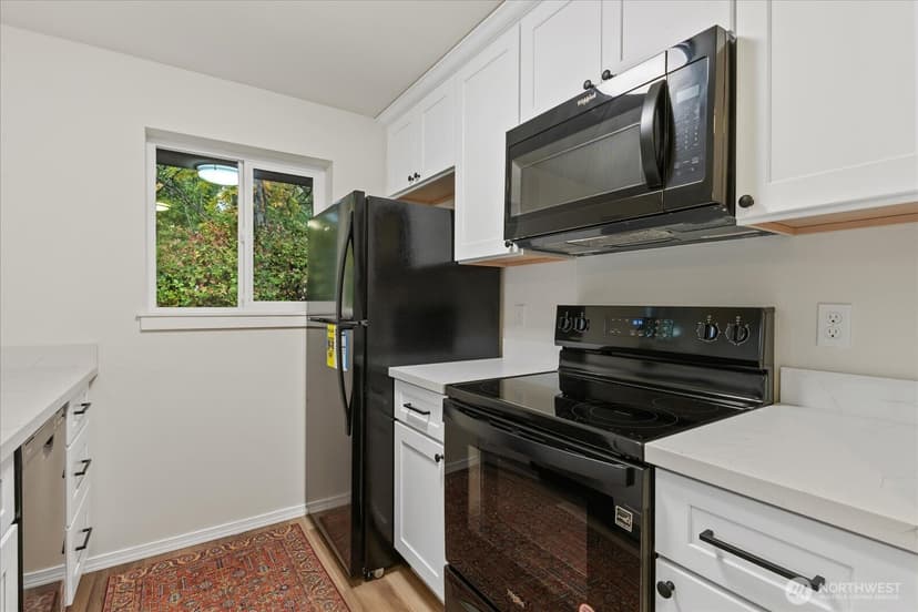 Property photo for 12600 57th Avenue S #B201, Seattle photo 8