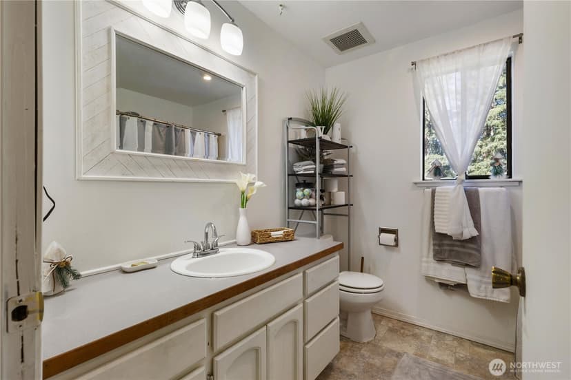 Property photo for 25507 Mountain Drive, Arlington photo 27
