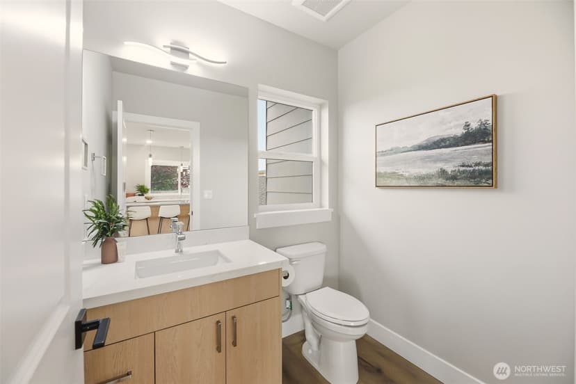 Property photo for 329 N 103rd Street, Seattle photo 14