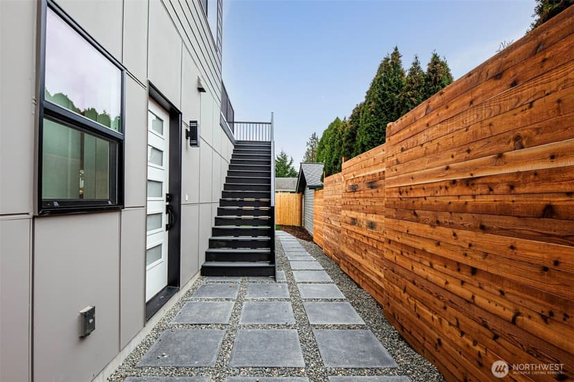 Property photo for 329 N 103rd Street, Seattle photo 29