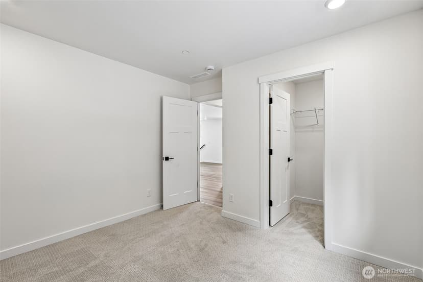 Property photo for 24229 13th Avenue SE #CR27, Bothell photo 32