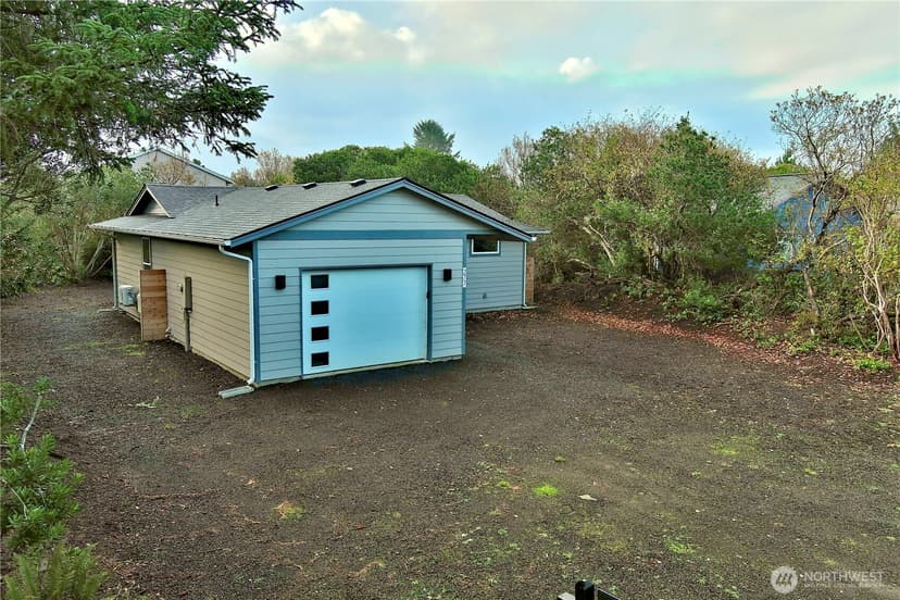 Property photo for 277 S Wynoochee Drive SW, Ocean Shores photo 4