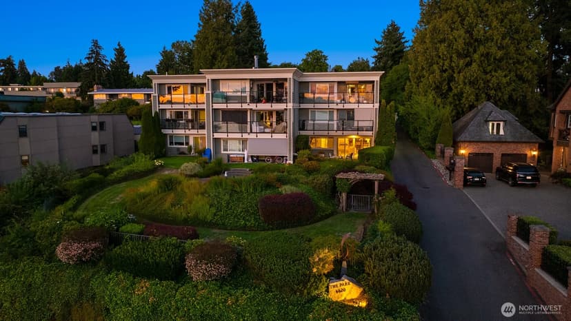 Property photo for 6620 Lake Washington Boulevard NE #101, Kirkland photo 29