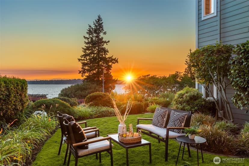 Property photo for 6620 Lake Washington Boulevard NE #101, Kirkland photo 25
