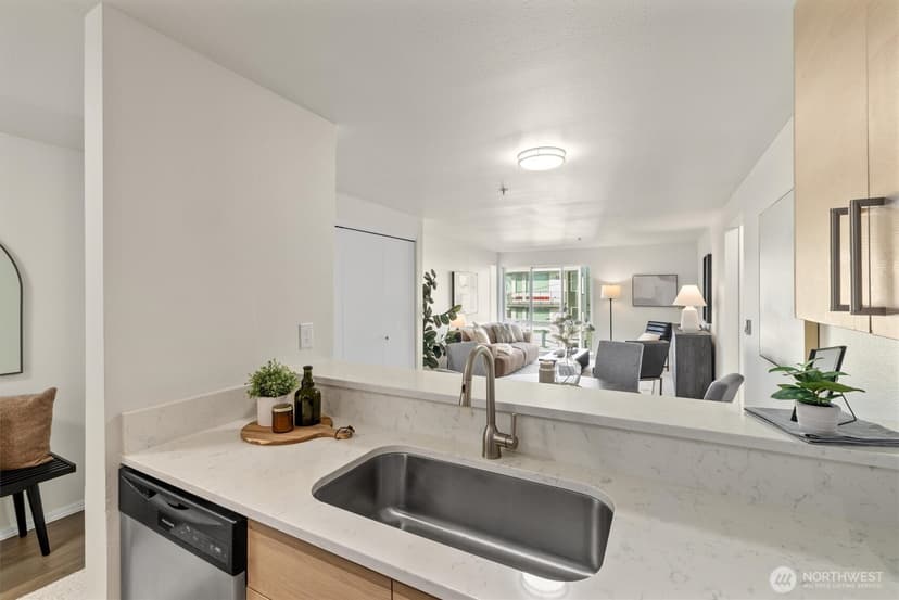 Property photo for 2901 S Jackson Street #507, Seattle photo 5