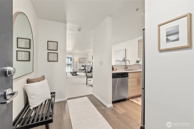 Property photo for 2901 S Jackson Street #507, Seattle photo 3