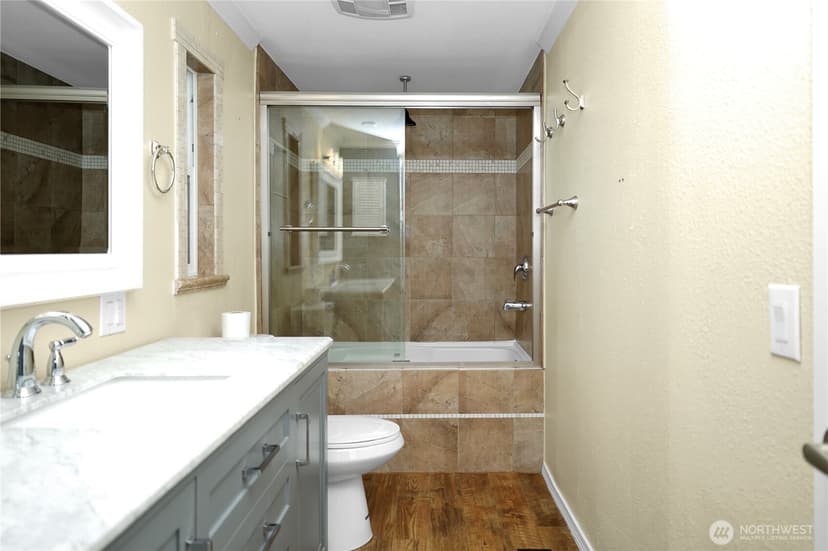Property photo for 15253 Pine Drive, Renton photo 13