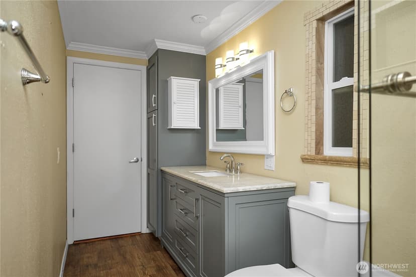 Property photo for 15253 Pine Drive, Renton photo 14