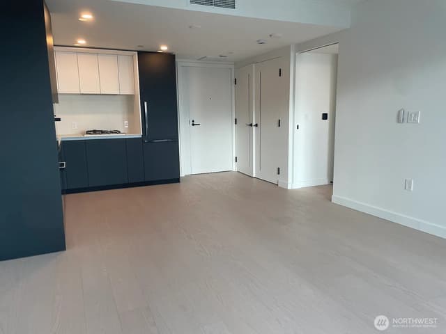 Property photo for 300 Virginia Street #2210, Seattle photo 4
