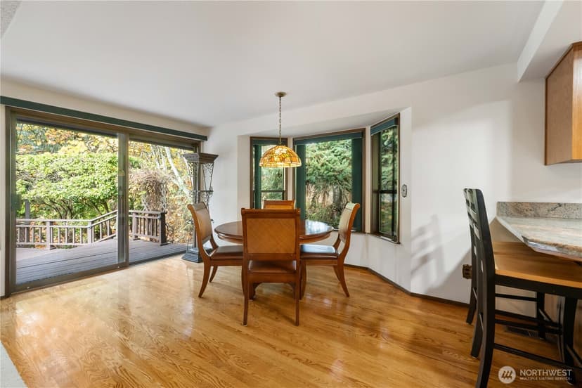 Property photo for 36607 9th Avenue SW, Federal Way photo 13