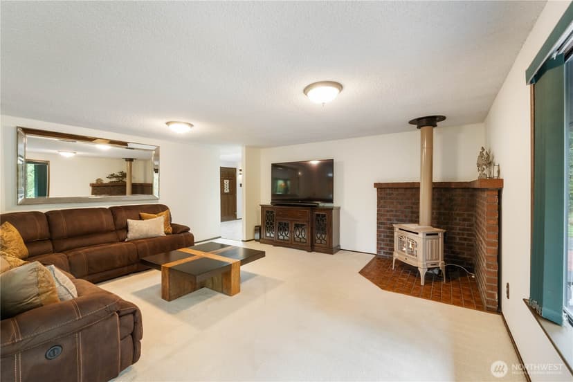 Property photo for 36607 9th Avenue SW, Federal Way photo 17