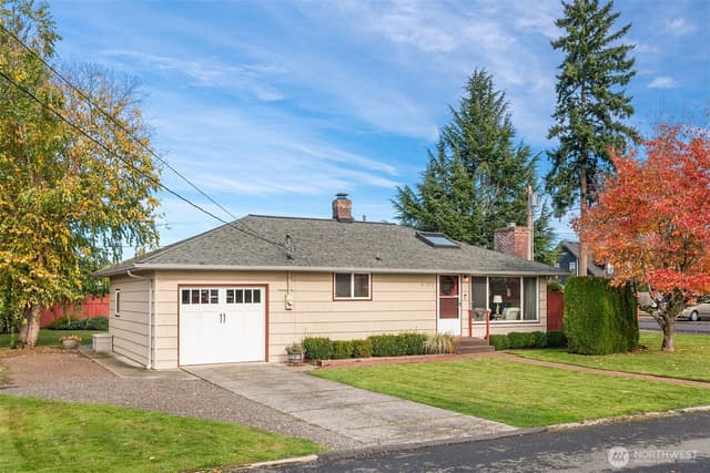 Property photo for 31740 W Commercial Street, Carnation