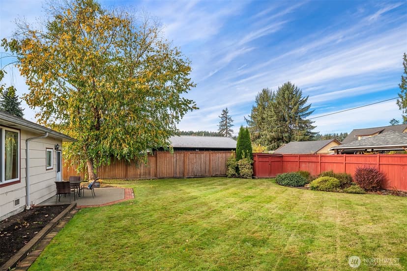 Property photo for 31740 W Commercial Street, Carnation photo 16