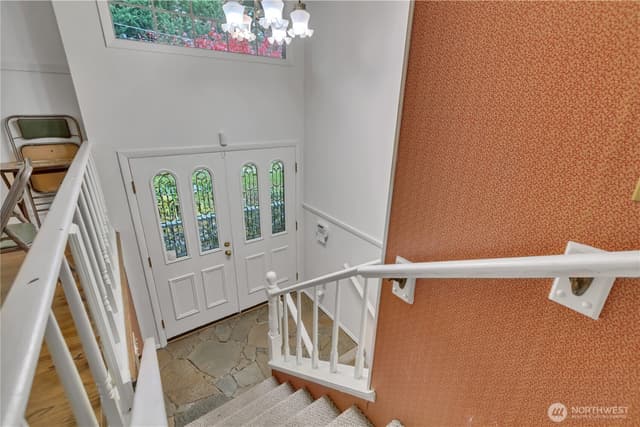 Property photo for 19227 8th Avenue S, Des Moines photo 4