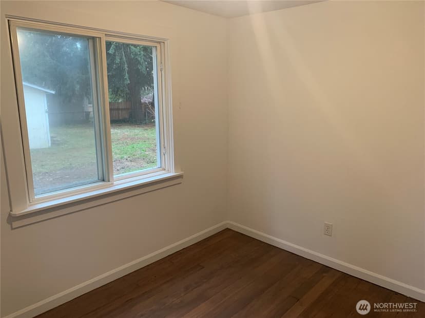 Property photo for 12811 10th Avenue S, Burien photo 12
