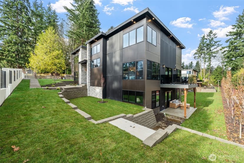 Property photo for 7901 240th Street SW, Edmonds photo 4