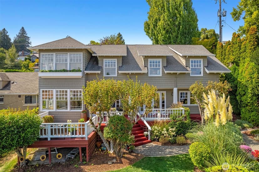 Property photo for 903 Lakeside Avenue S, Seattle