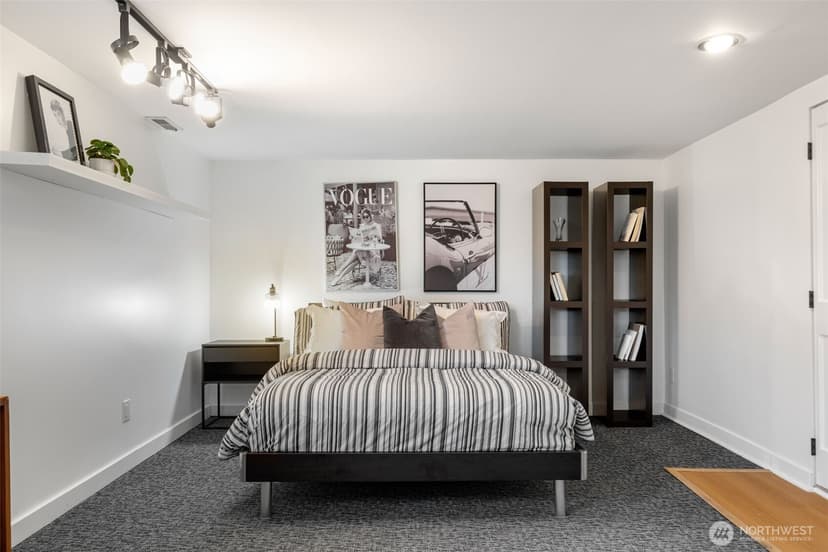 Property photo for 903 Lakeside Avenue S, Seattle photo 27